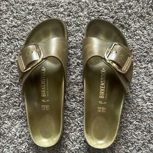 Birkenstock Madrid Big Buckle Slide in Olive Green